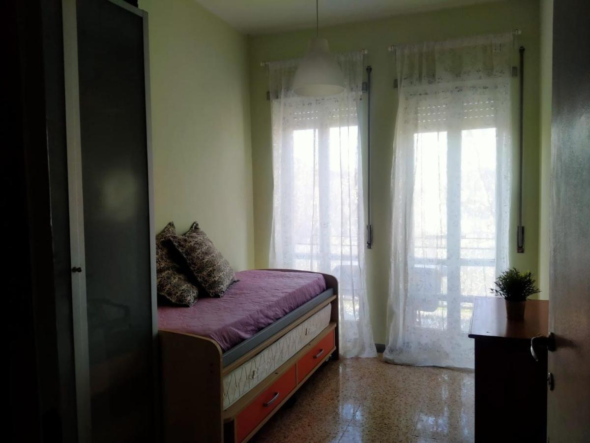Villa Happy House Mare Di Roma Lido di Ostia Exterior foto