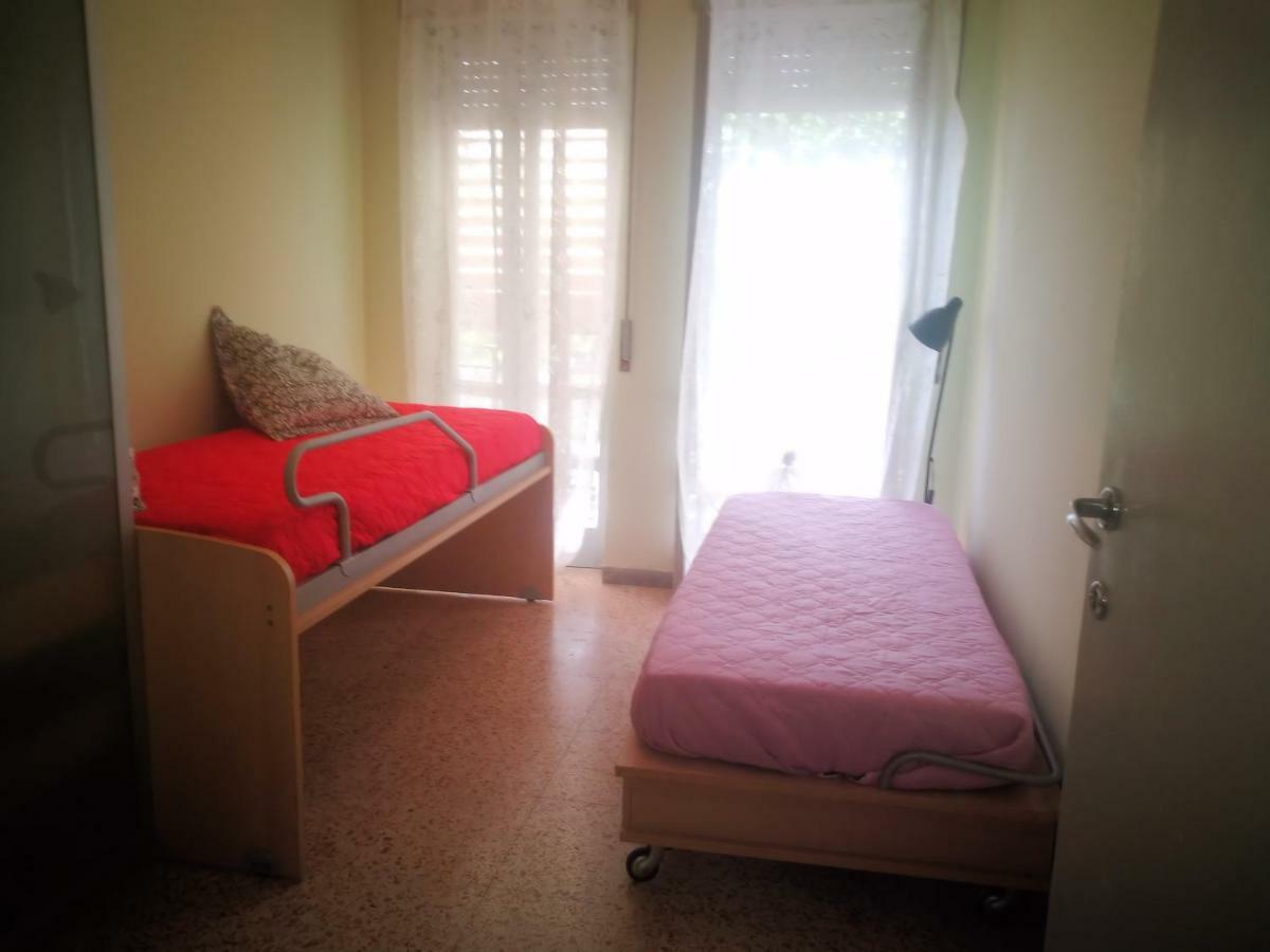 Villa Happy House Mare Di Roma Lido di Ostia Exterior foto