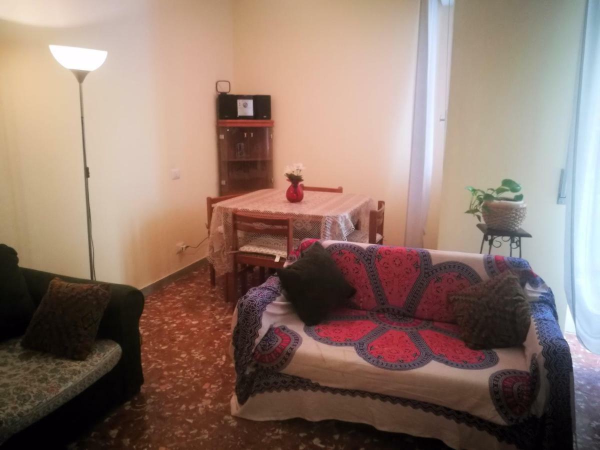 Villa Happy House Mare Di Roma Lido di Ostia Exterior foto